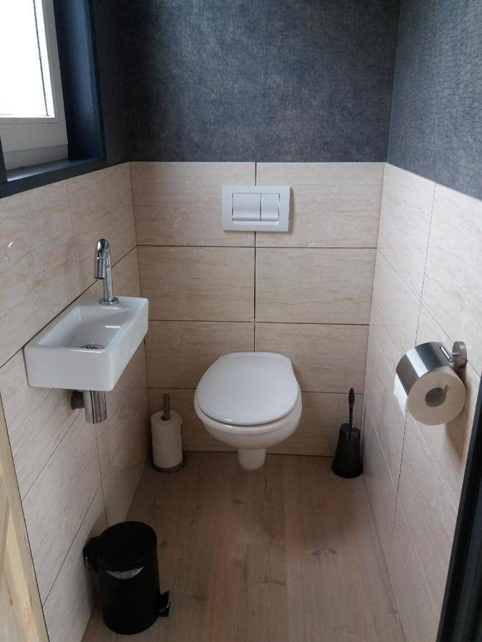 Luxe Vakantie Bungalow Met 3 Slaapkamers Dronrijp Екстериор снимка